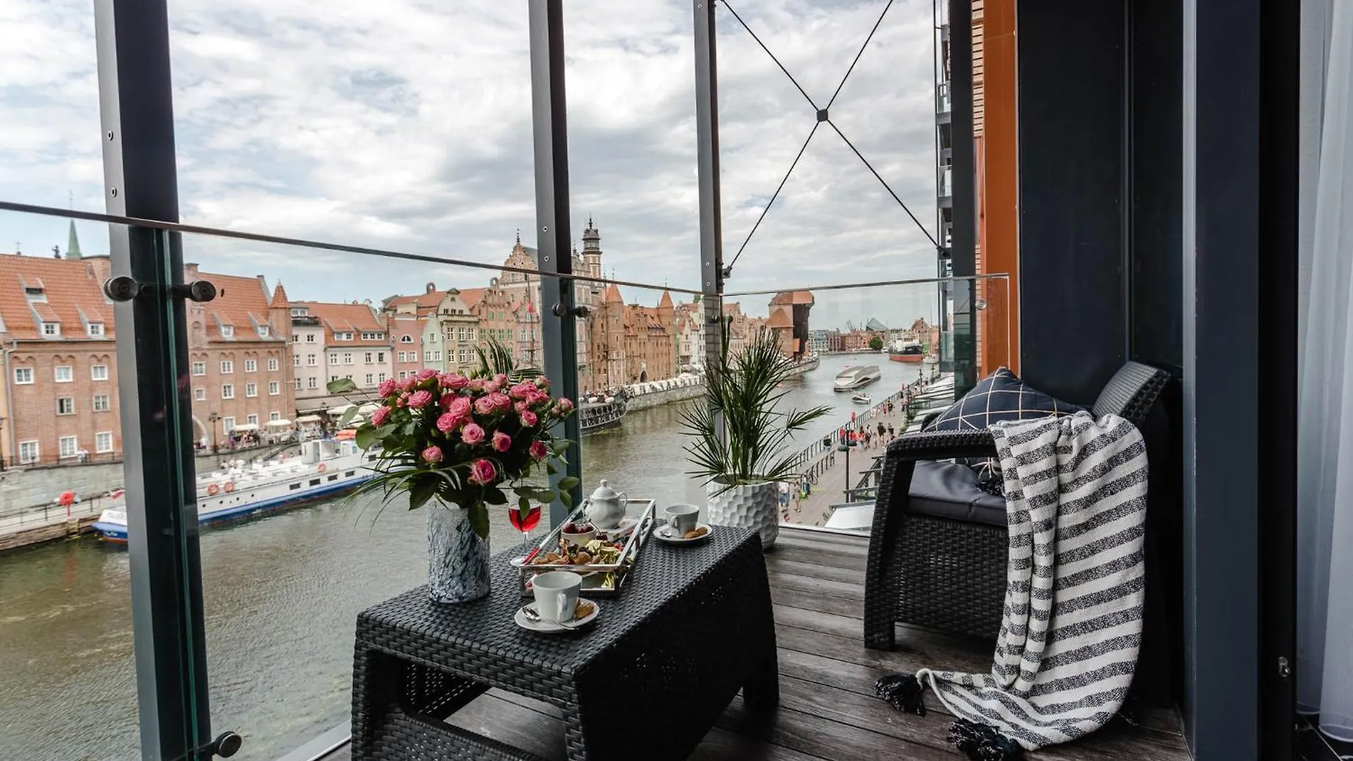 Apartamenty Deo Plaza Nad Motlawa By Rent Like Home Gdańsk Polen